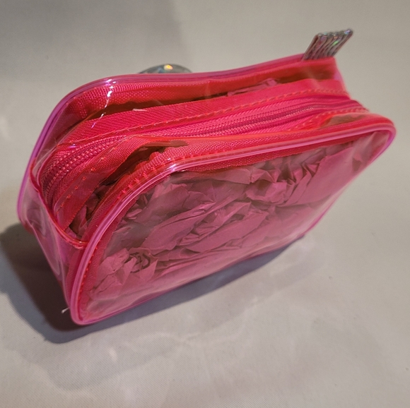 Fun camera travel pouch bag - Picture 4 of 9